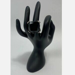 Judith Leiber Dome Ring Women's Silver and Black Size 6 Square